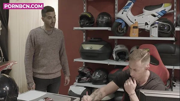 Mature rich blonde fucking hardcore anal with young boy with a big cock Gina Snake PORNBCN 4K Full on LINK