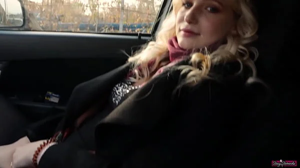 Horny teen girl masturbates her pussy in public in the car!