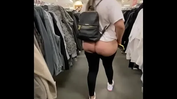 flashing my ass in public store, turns me on and had to masturbate in store restroom