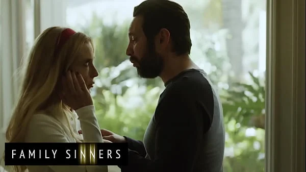 (Aiden Ashley) Has Multiple Orgasms While Riding Her Stepbrother's (Tommy Pistol) Cock - Family Sinners