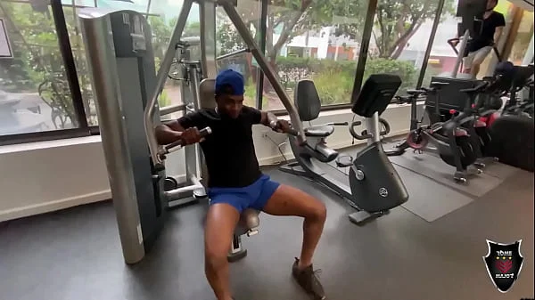 Short Haired Milf Kaden Kole Gets Sausage Slammed By Rome Major!