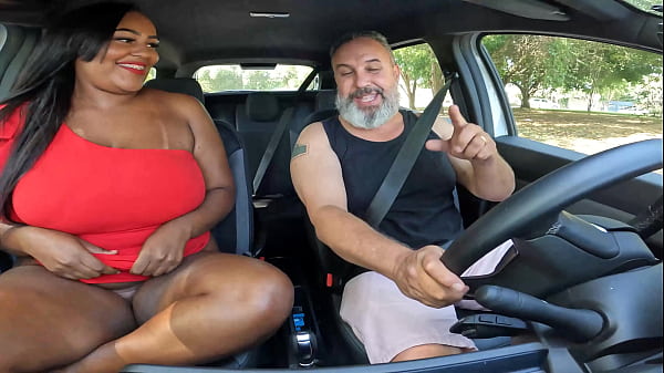 Carona em Salvador BA com uma cavalona, peituda e rabuda - May Silva